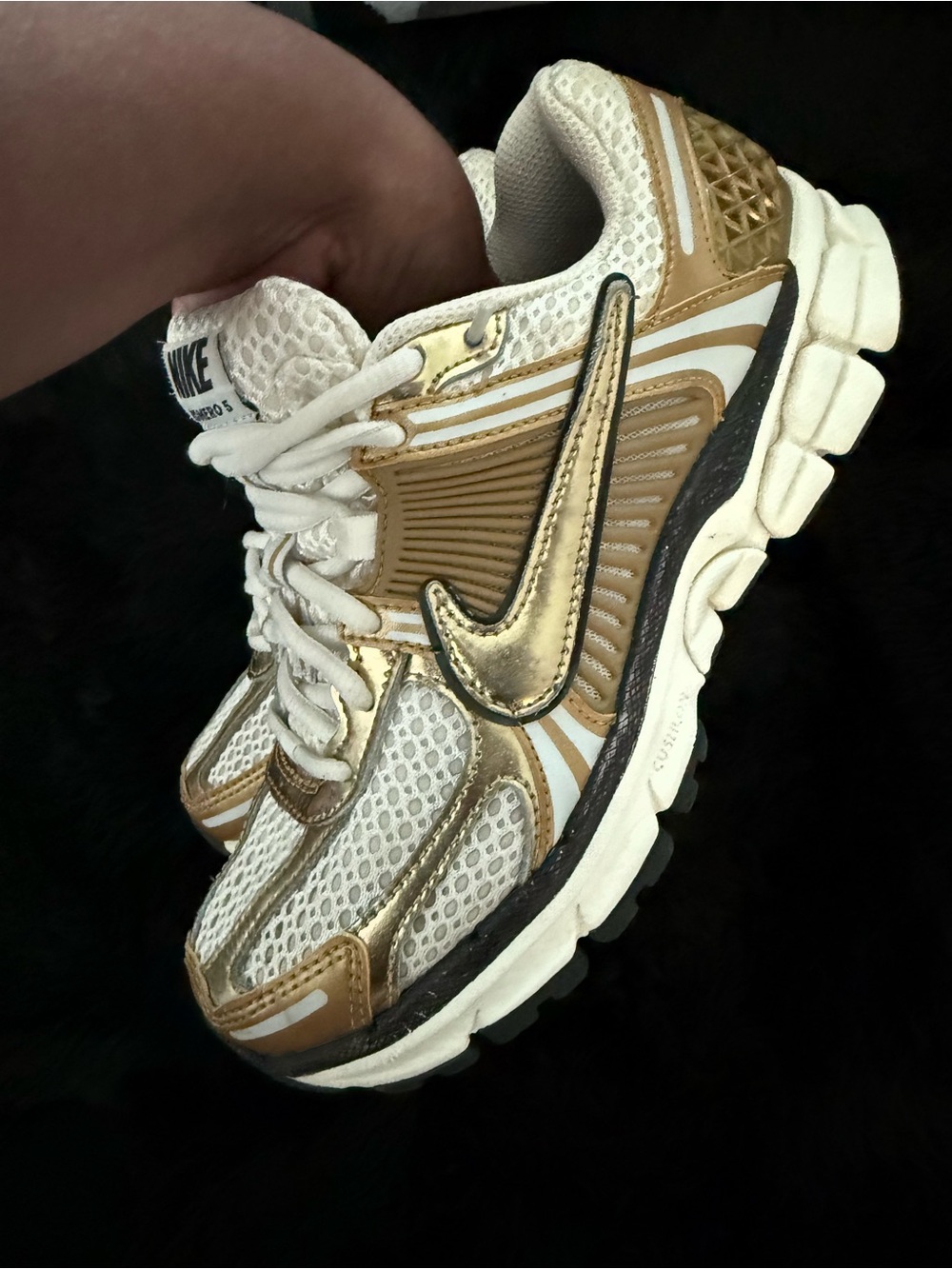 Nike Women's White & Gold Athletic Running Sneakers